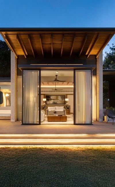 SRI LANKAN LUXURY